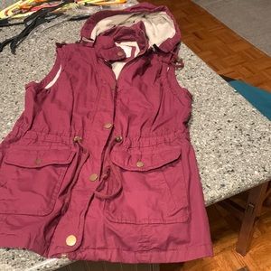 YMI lined cotton vest with detailing as pictured. Burgundy, XL
